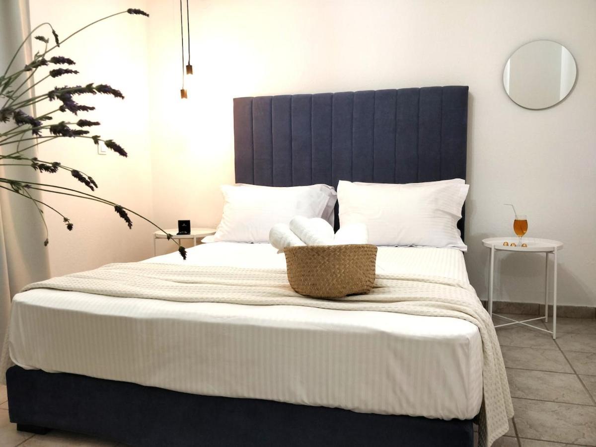 Sivilla Studios Áfitos Zimmer foto